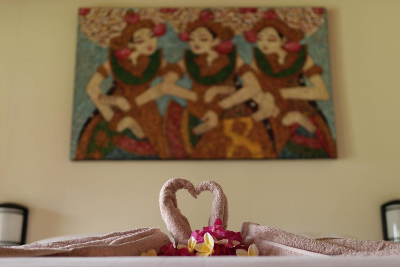 Yut'S Inn Flower Paradise Gili Gede Exterior foto