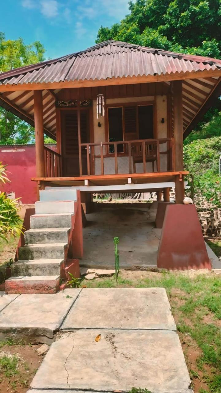 Yut'S Inn Flower Paradise Gili Gede Exterior foto